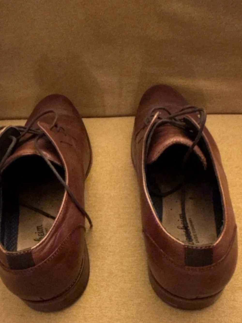 Florsheim Brown Leather Derby Lace-Up Almond Toe Men's Dress Shoes, Size 11. EUC
